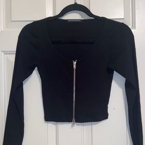 Brandy Melville zip up cropped long sleeve